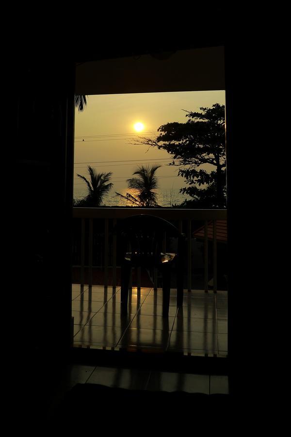 Sunset Beach Villa Cherai Kochi Luaran gambar
