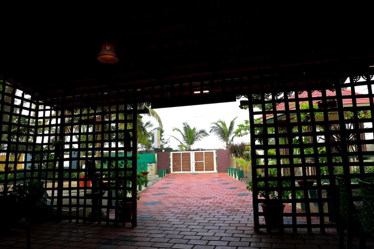 Sunset Beach Villa Cherai Kochi Luaran gambar